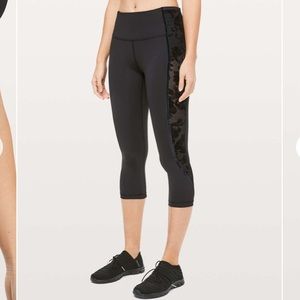 Lululemon Wunder Under Crop High-Rise *Flocked 21”